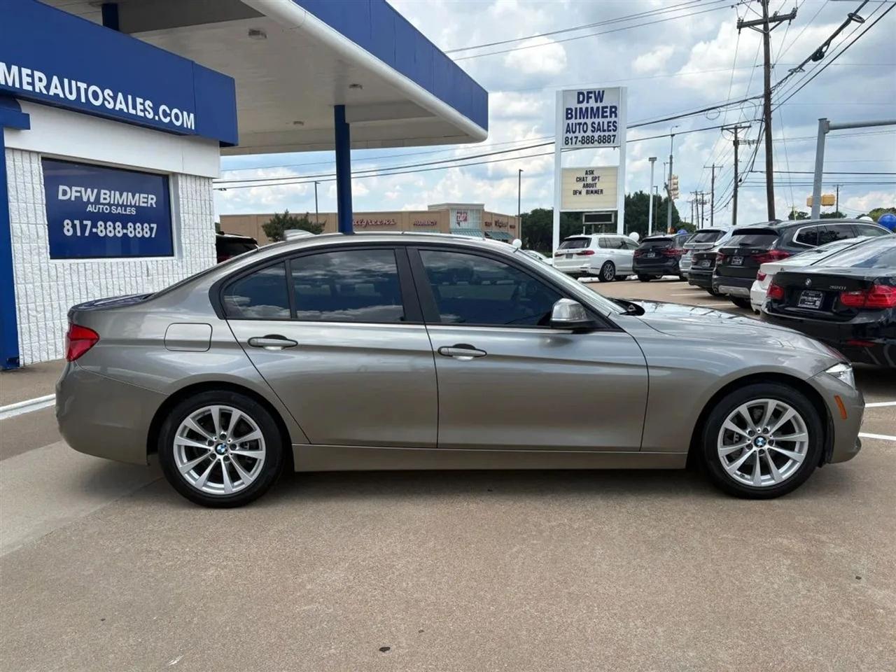 BMW 3-Series  2018