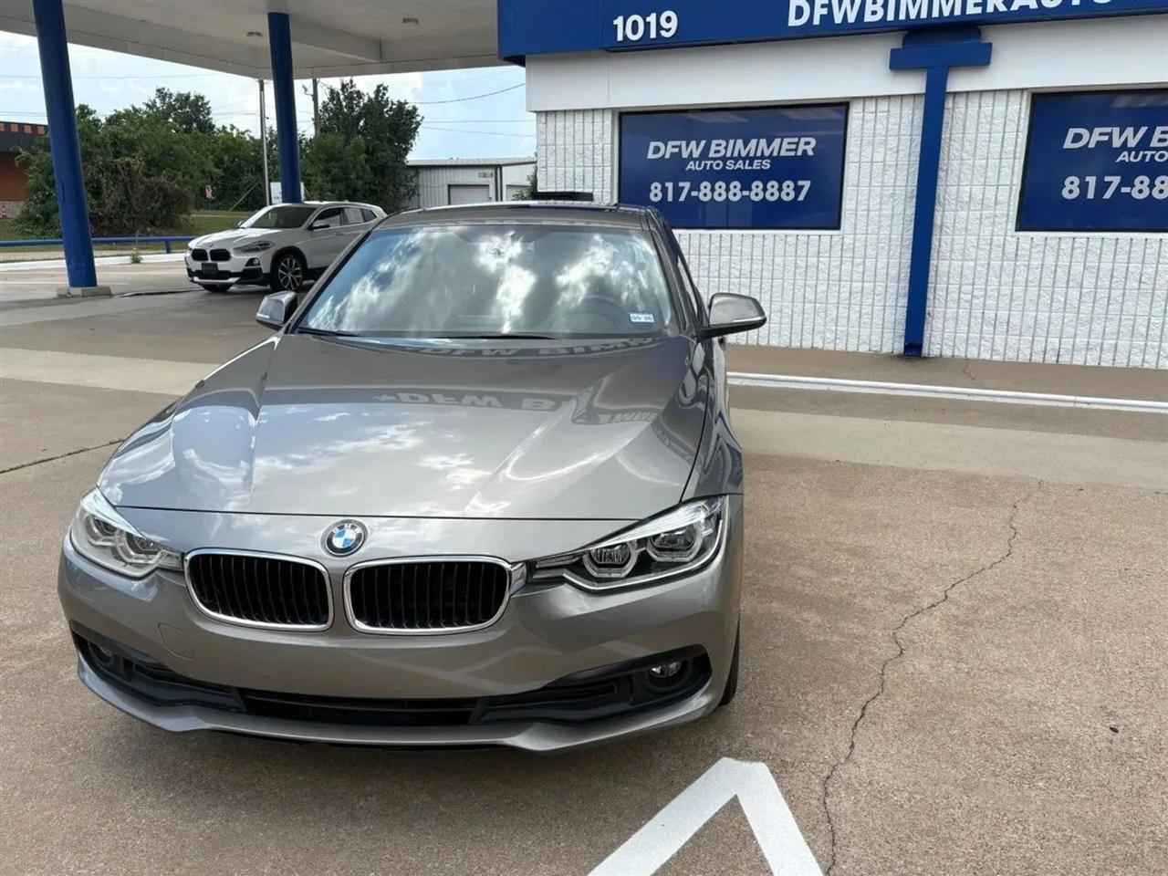 BMW 3-Series  2018