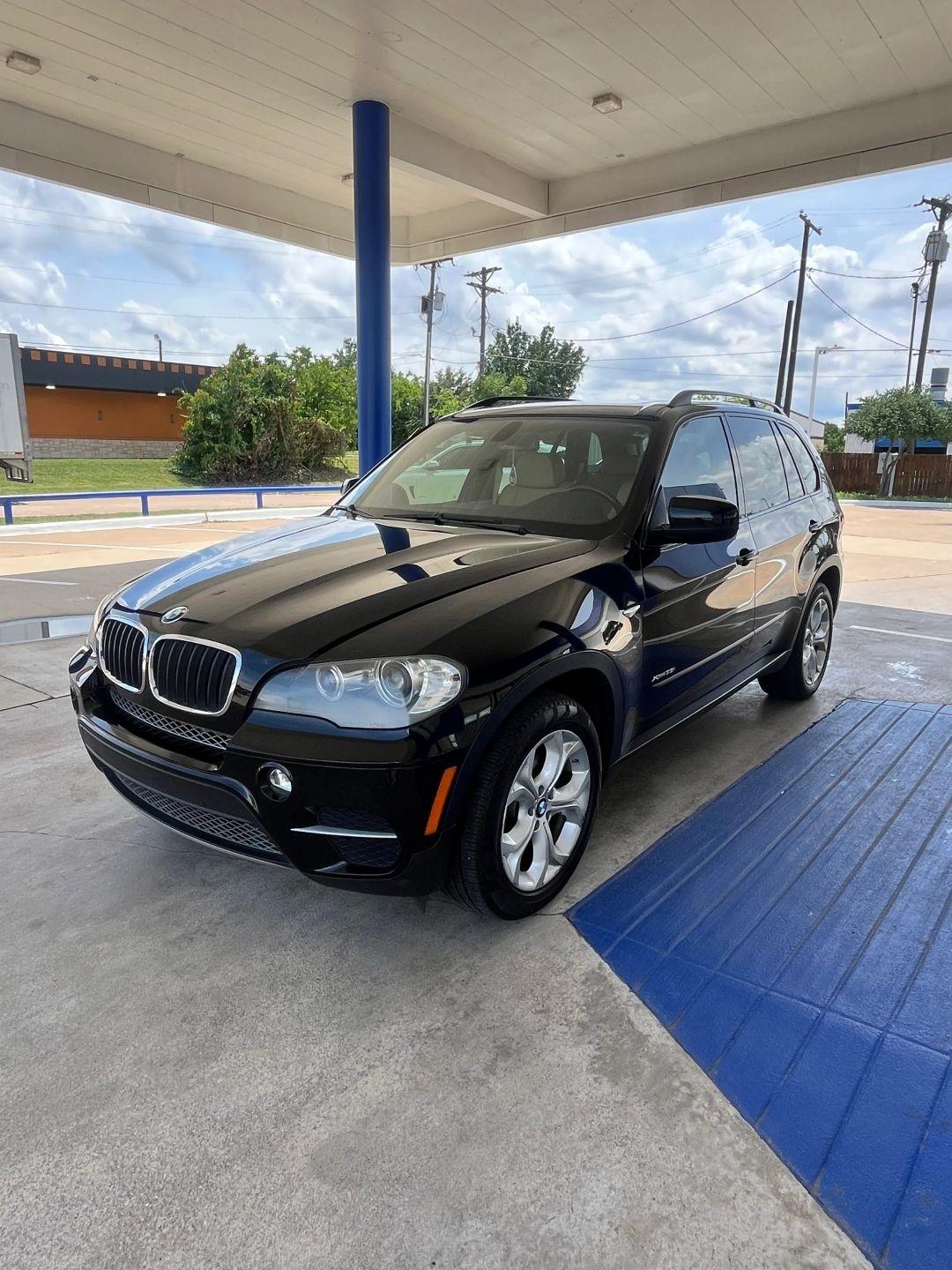 BMW X5  2011
