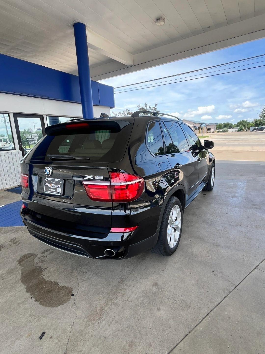 BMW X5  2011