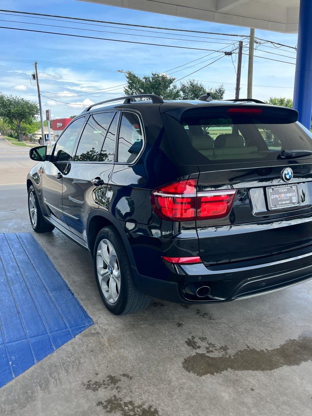 BMW X5  2011