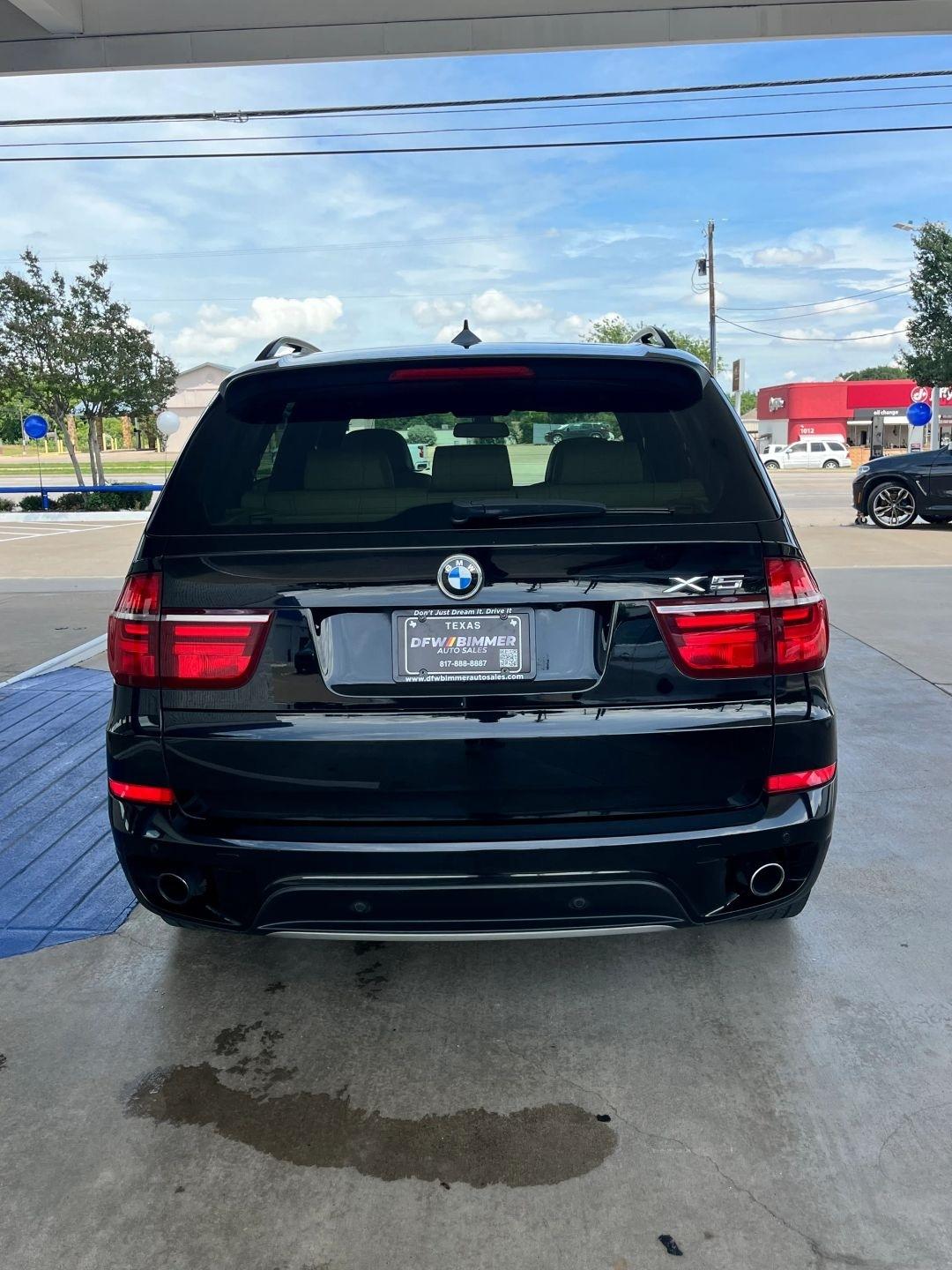 BMW X5  2011