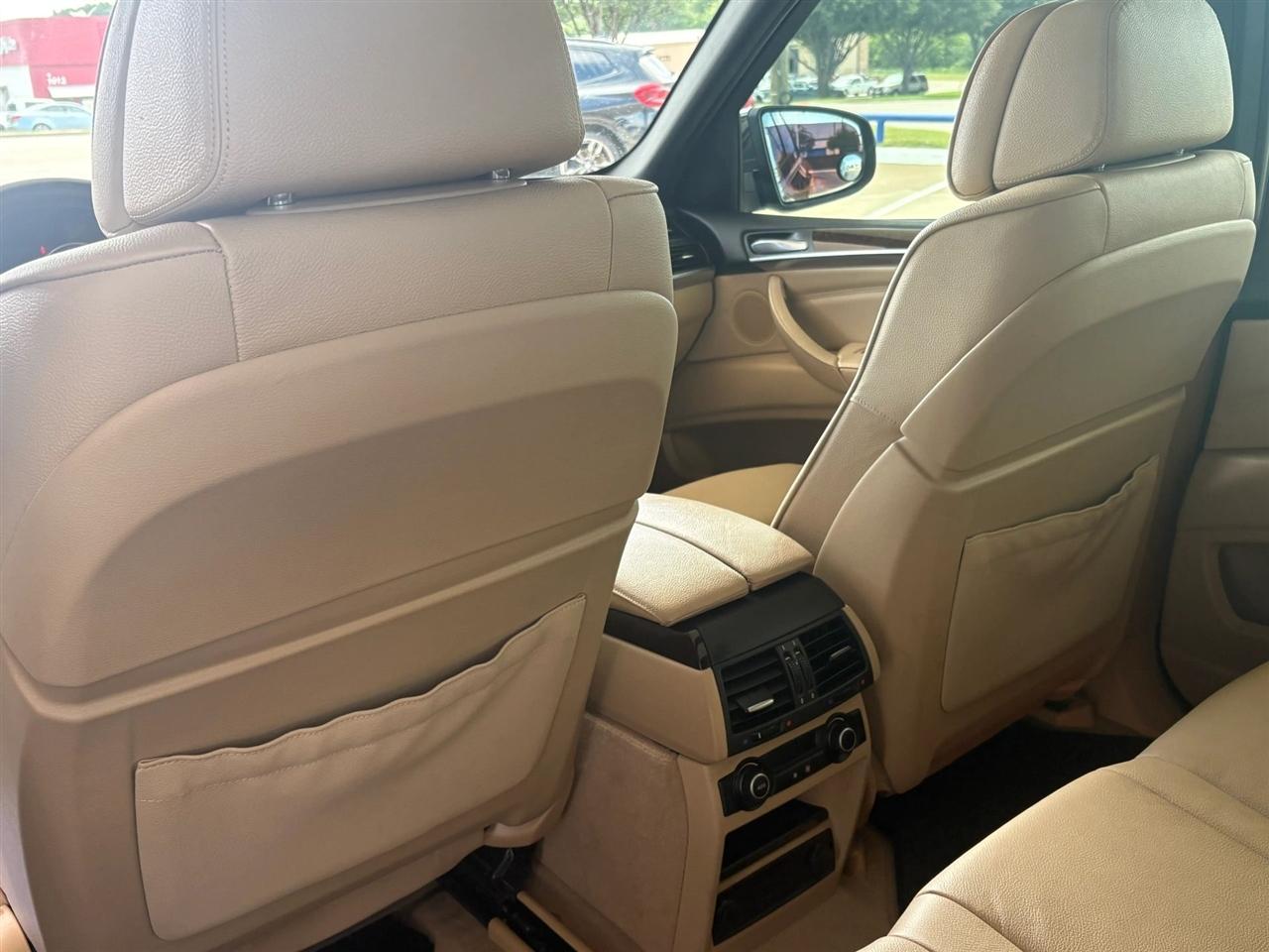 BMW X5  2011