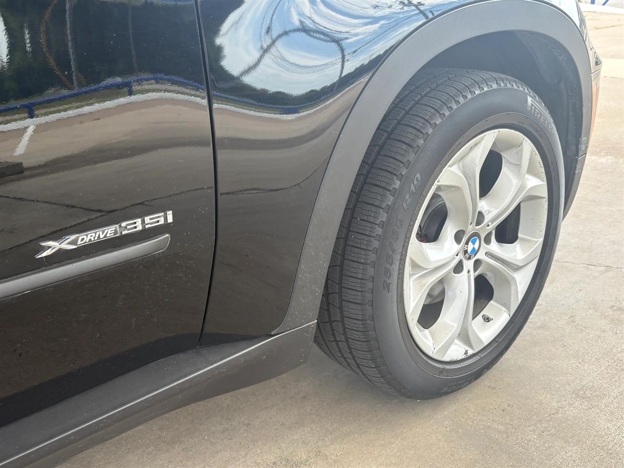 BMW X5  2011