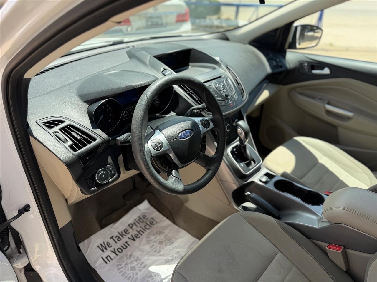 Ford Escape  2013