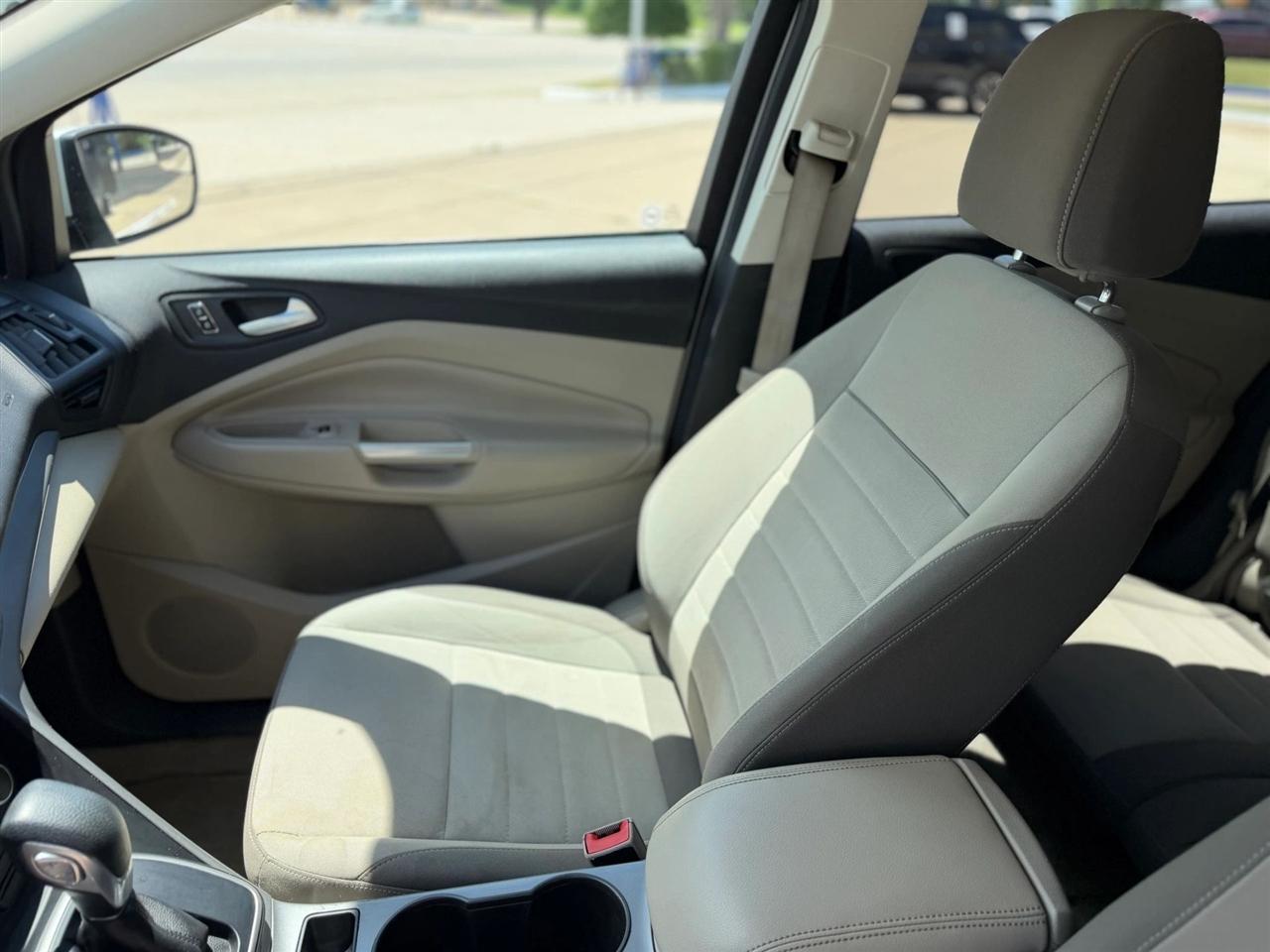 Ford Escape  2013