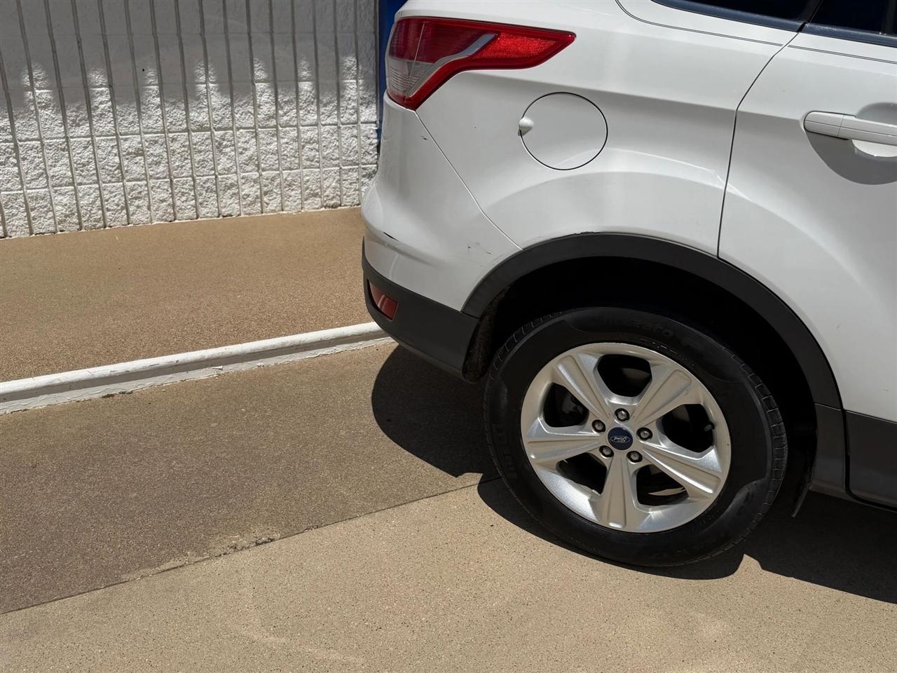 Ford Escape  2013
