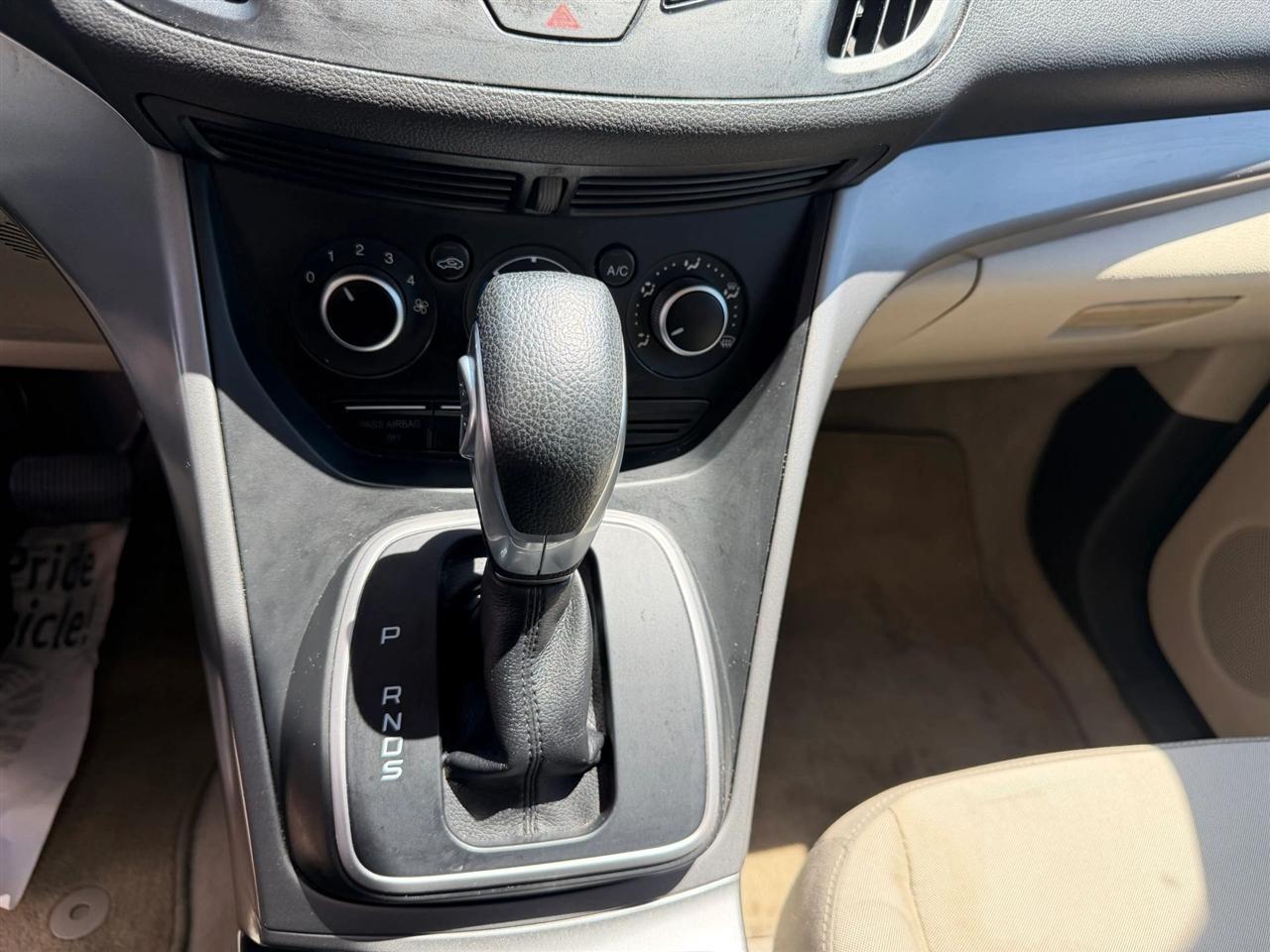 Ford Escape  2013