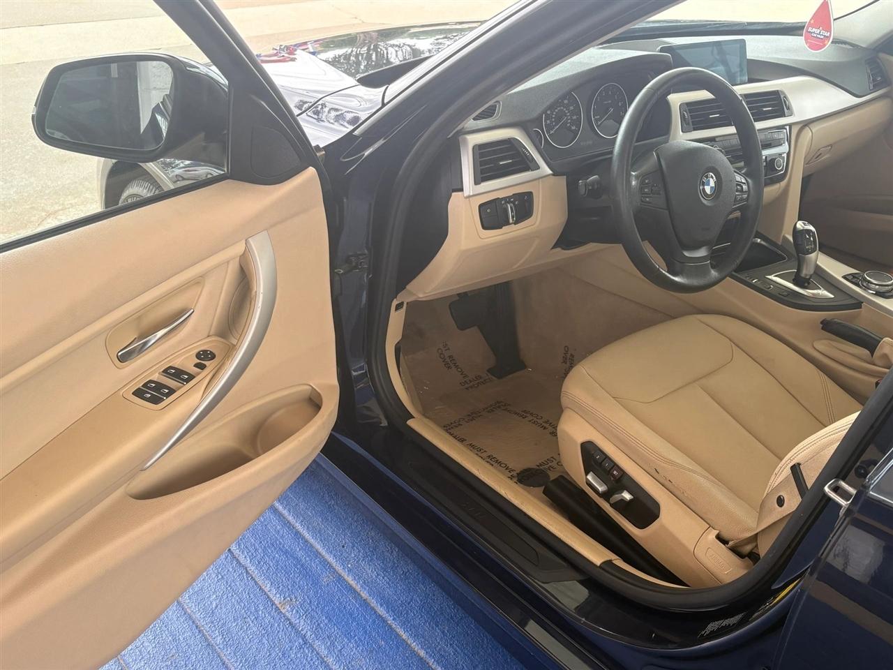 BMW 3-Series  2016