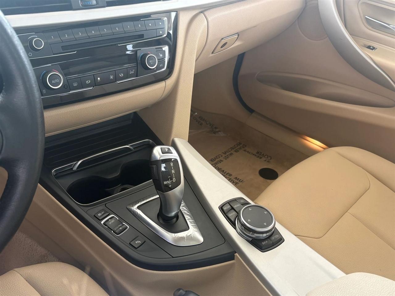 BMW 3-Series  2016