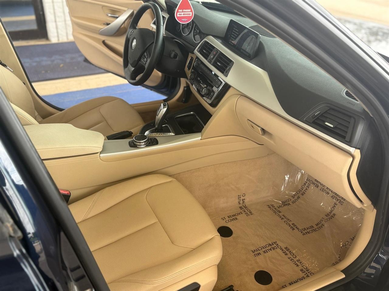 BMW 3-Series  2016