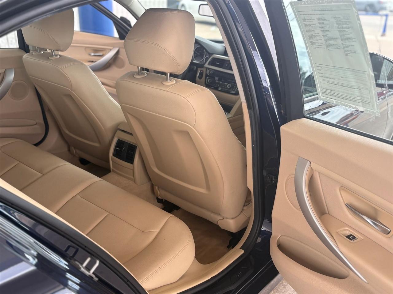 BMW 3-Series  2016