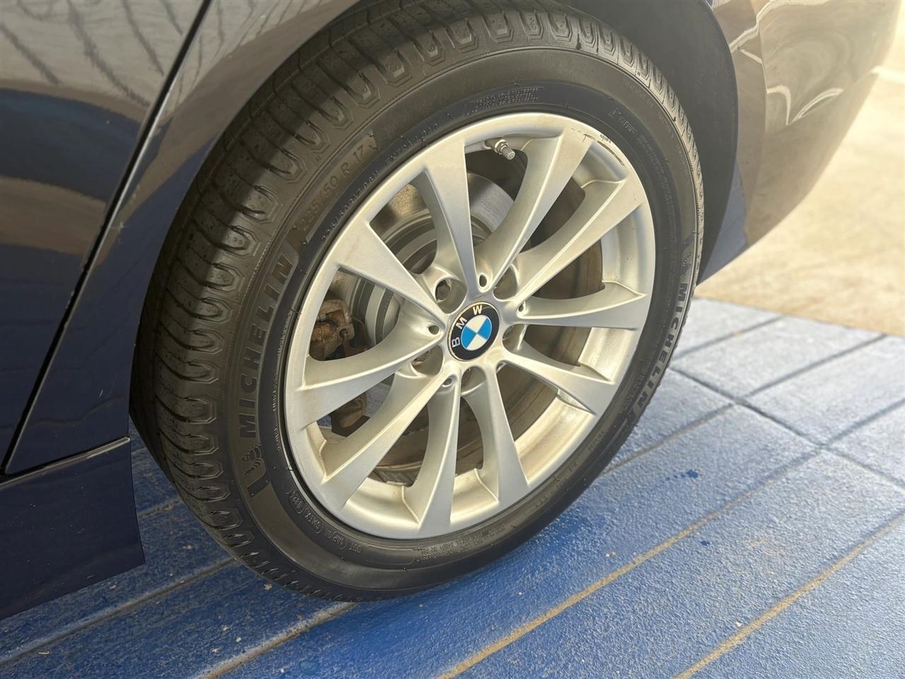 BMW 3-Series  2016