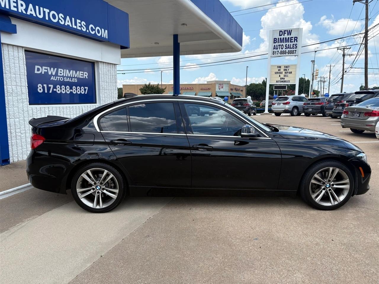 BMW 3-Series  2018