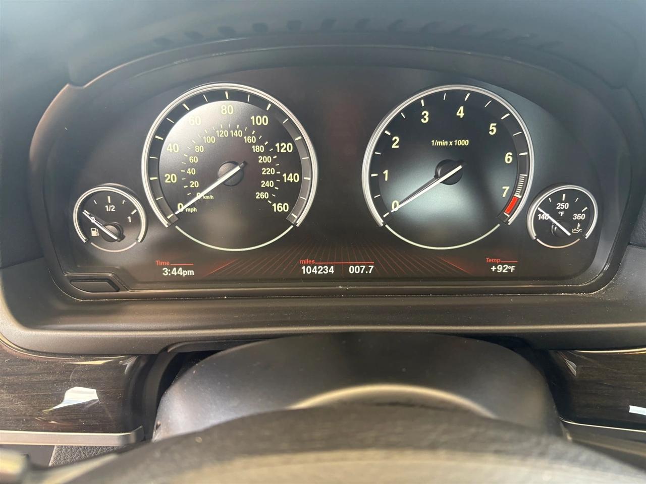 BMW 5-Series  2012