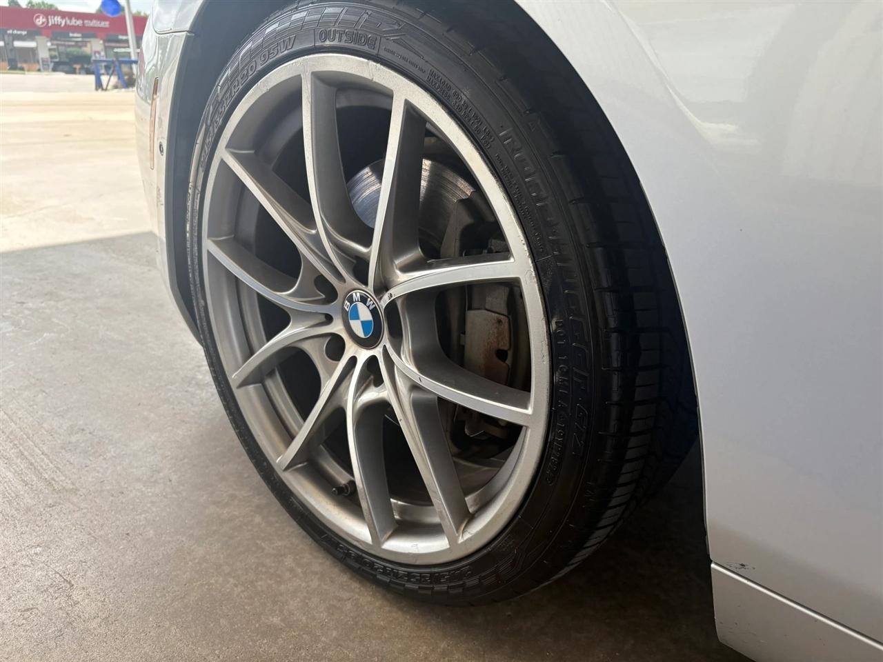 BMW 6-Series  2013