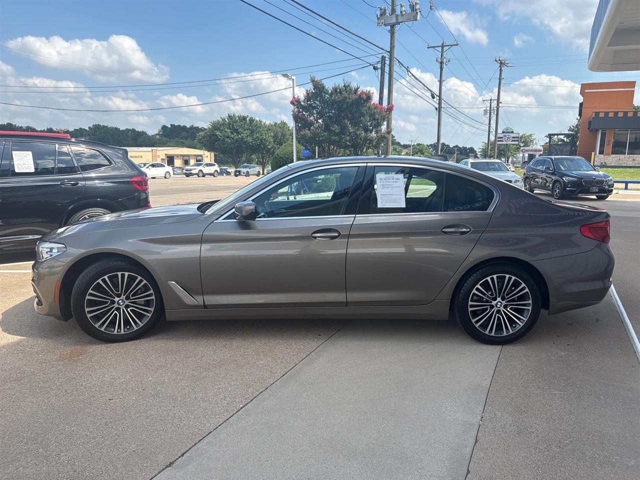 BMW 5-Series  2018