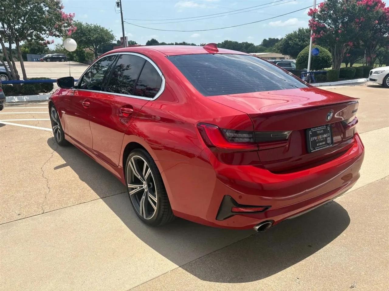 BMW 3-Series  2021