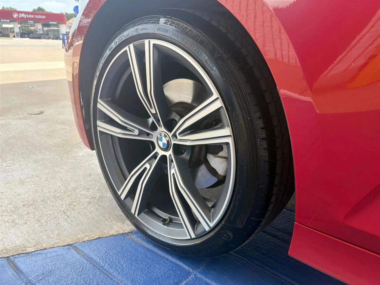 BMW 3-Series  2021