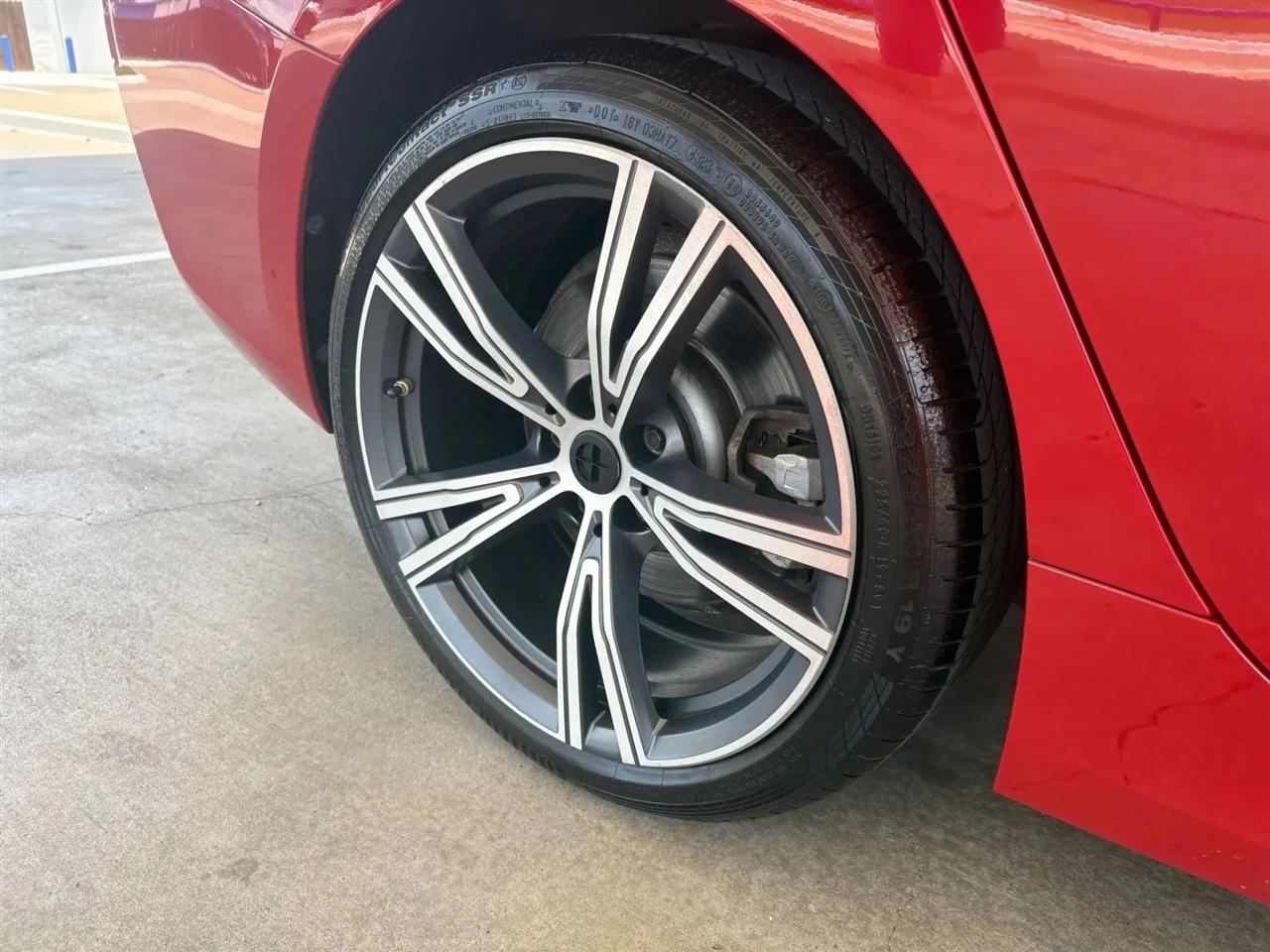 BMW 3-Series  2021