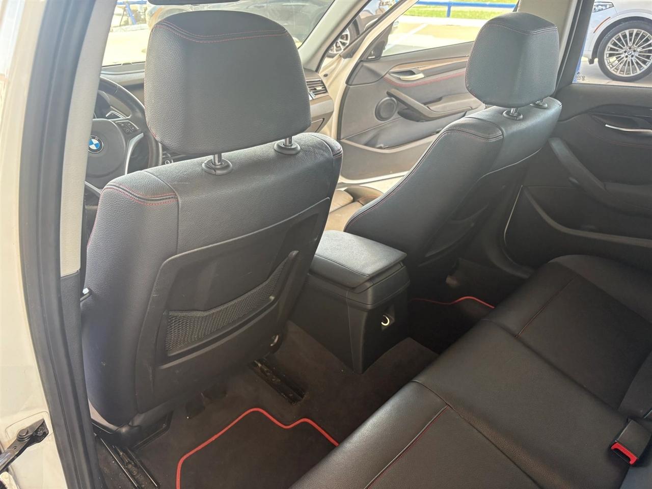 BMW X1  2013