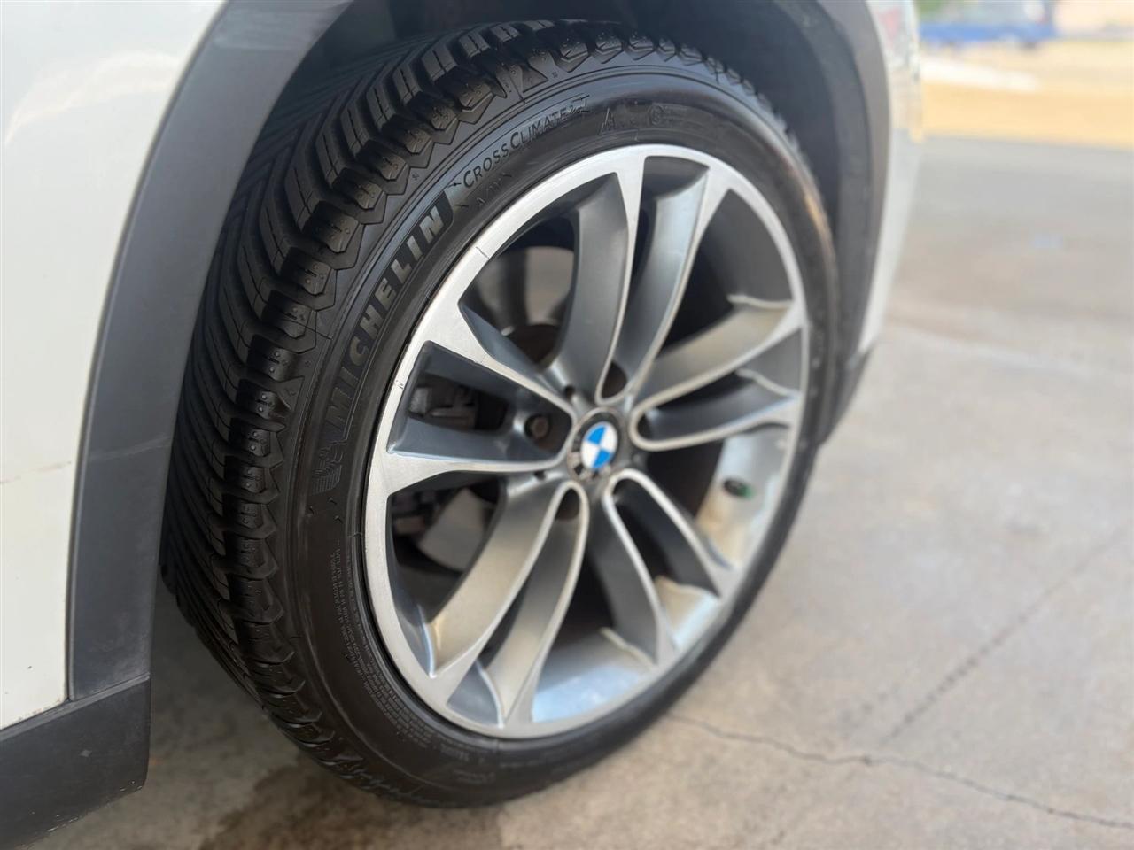 BMW X1  2013