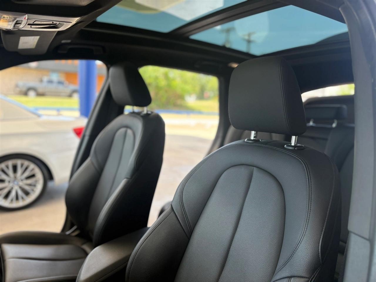 BMW X1  2019