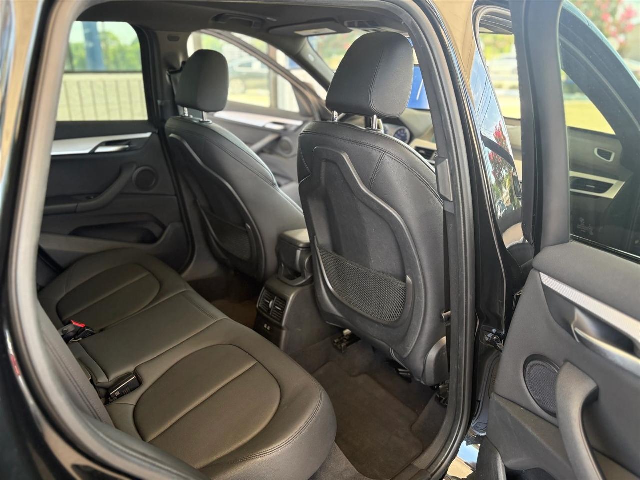 BMW X1  2019