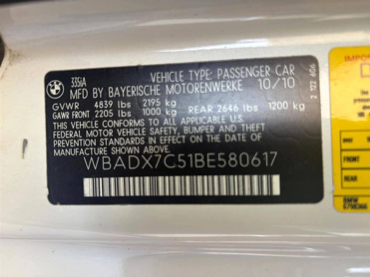BMW 3-Series  2011