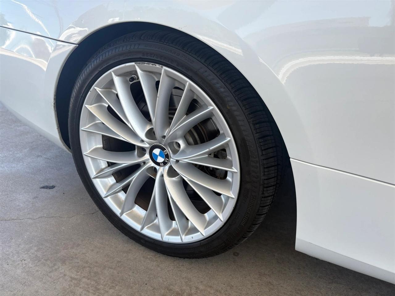 BMW 3-Series  2011