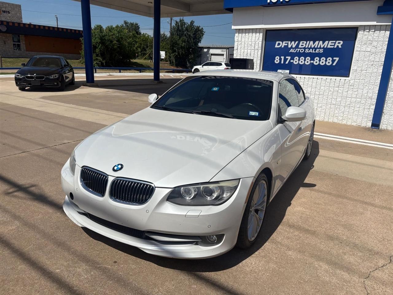 BMW 3-Series  2011