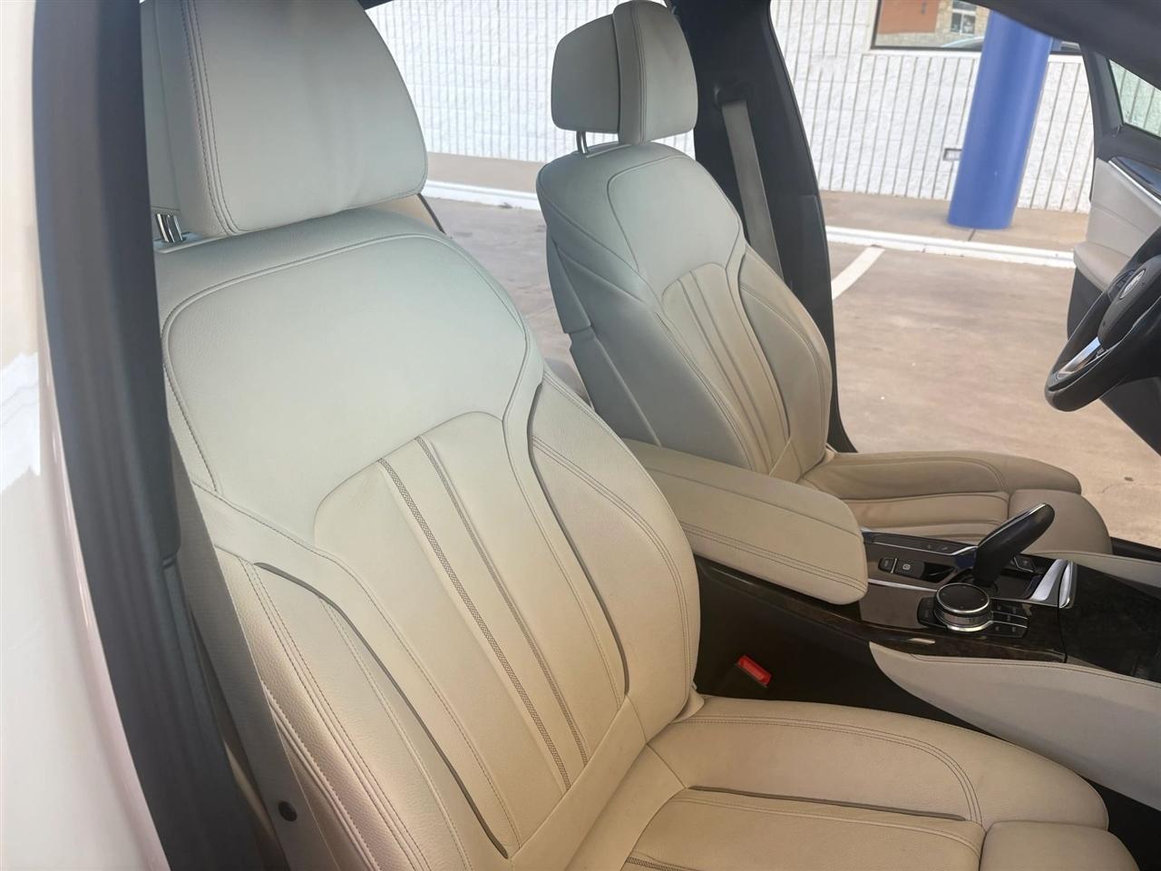BMW 5-Series  2018