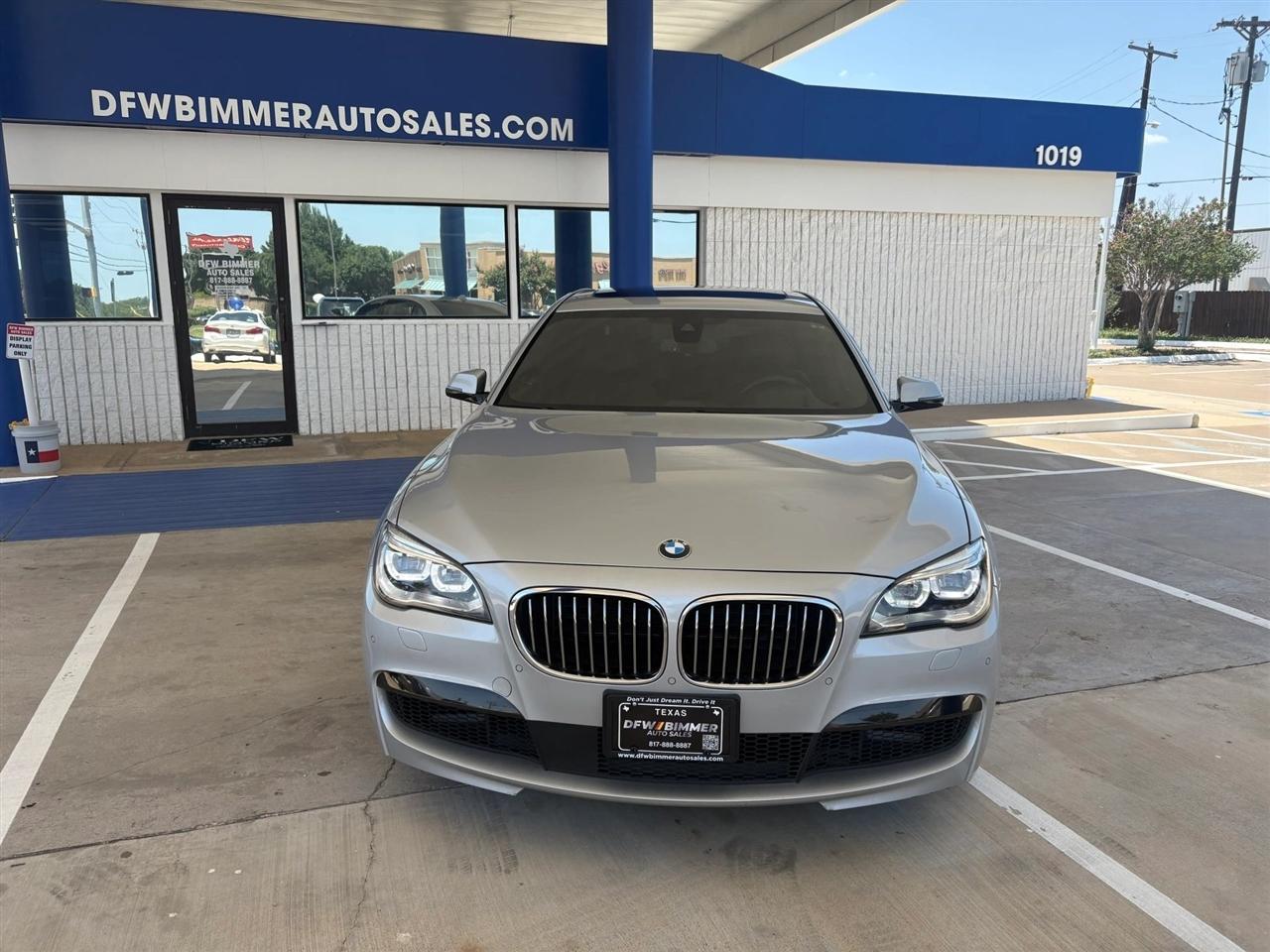 BMW 7-Series  2015