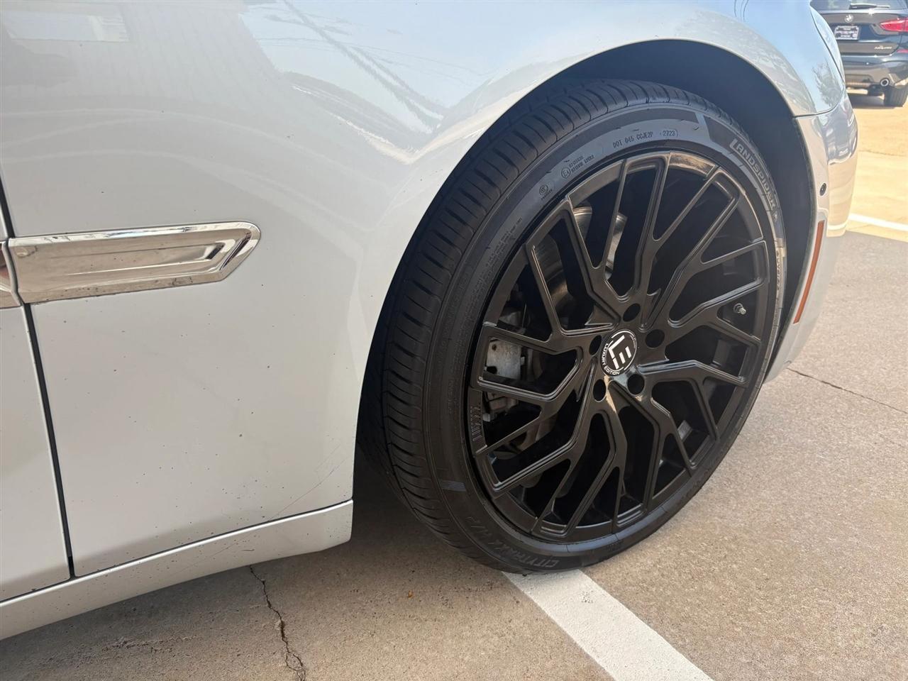 BMW 7-Series  2015