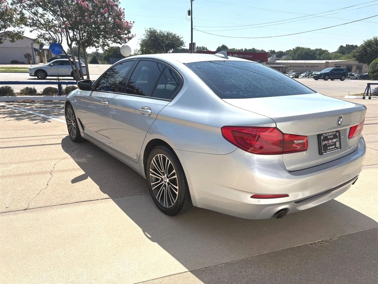 BMW 5-Series  2020