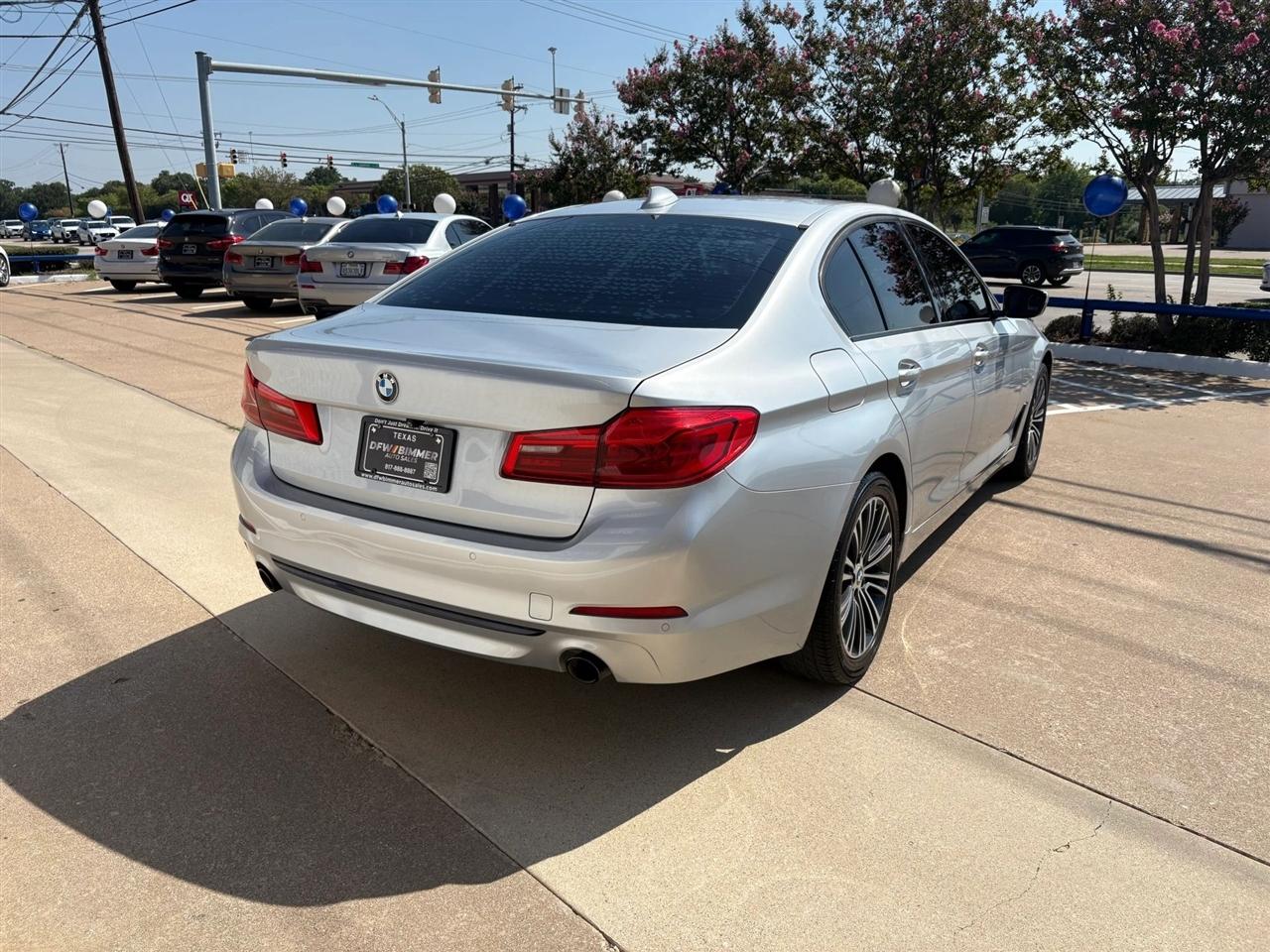 BMW 5-Series  2020
