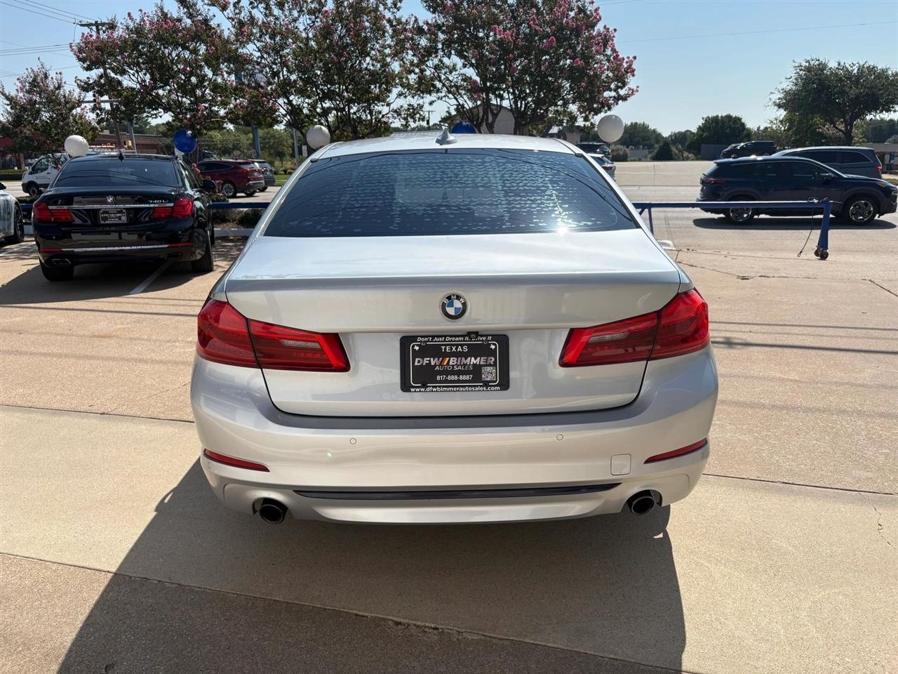 BMW 5-Series  2020