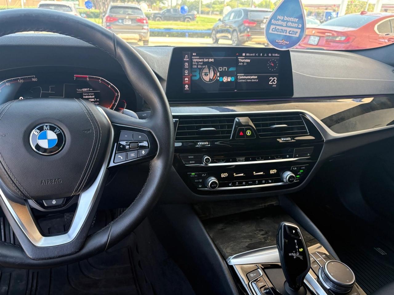 BMW 5-Series  2020
