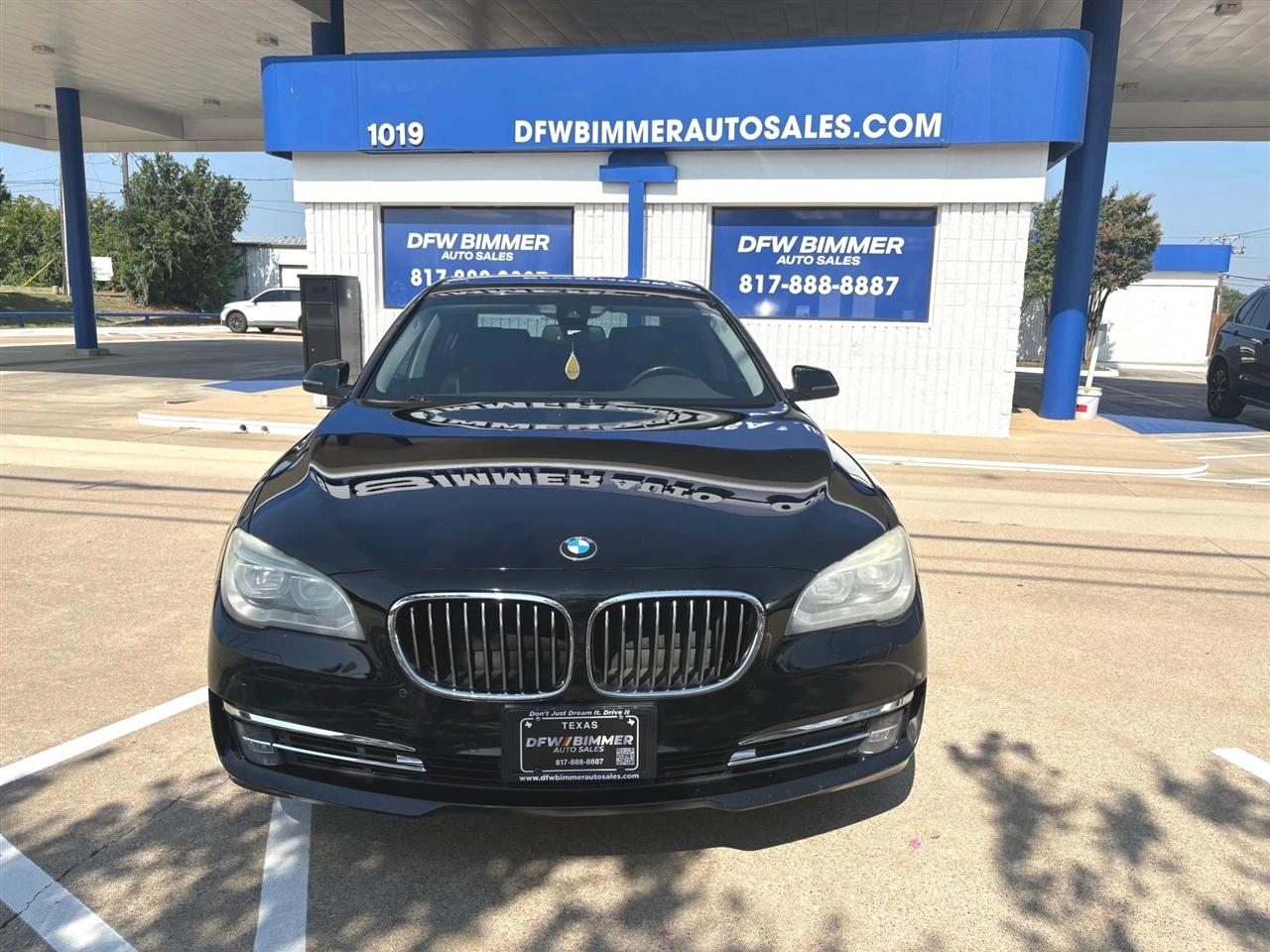 BMW 7-Series  2015
