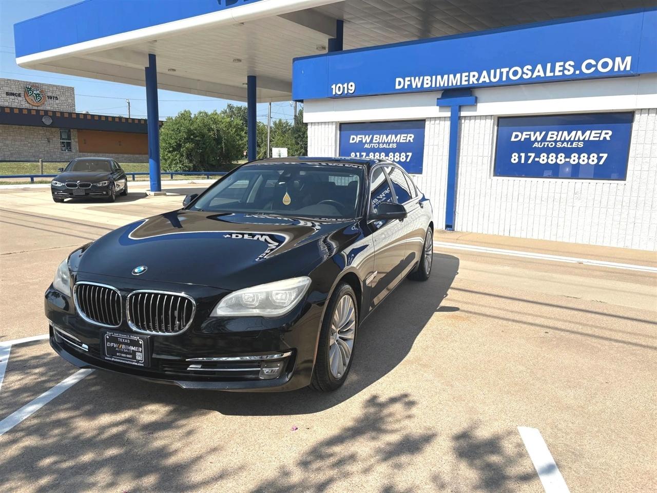 BMW 7-Series  2015