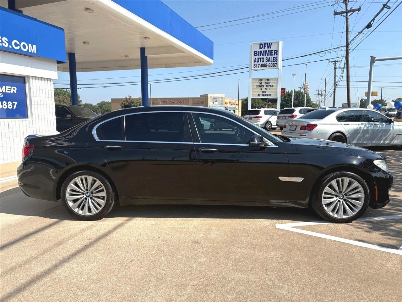 BMW 7-Series  2015