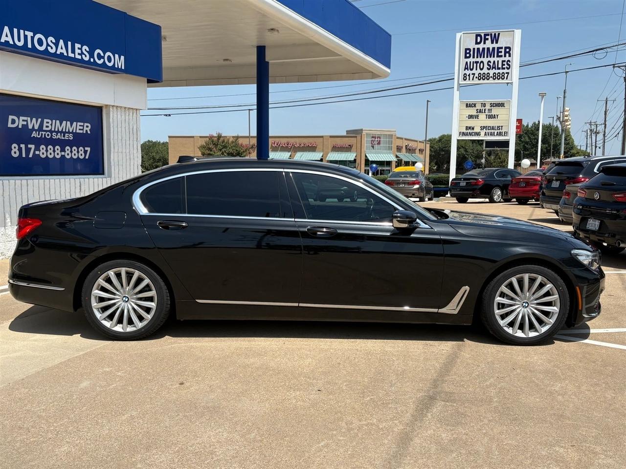 BMW 7-Series  2019