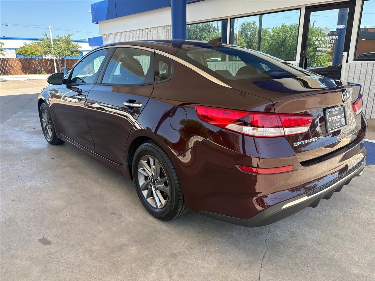 Kia Optima  2019