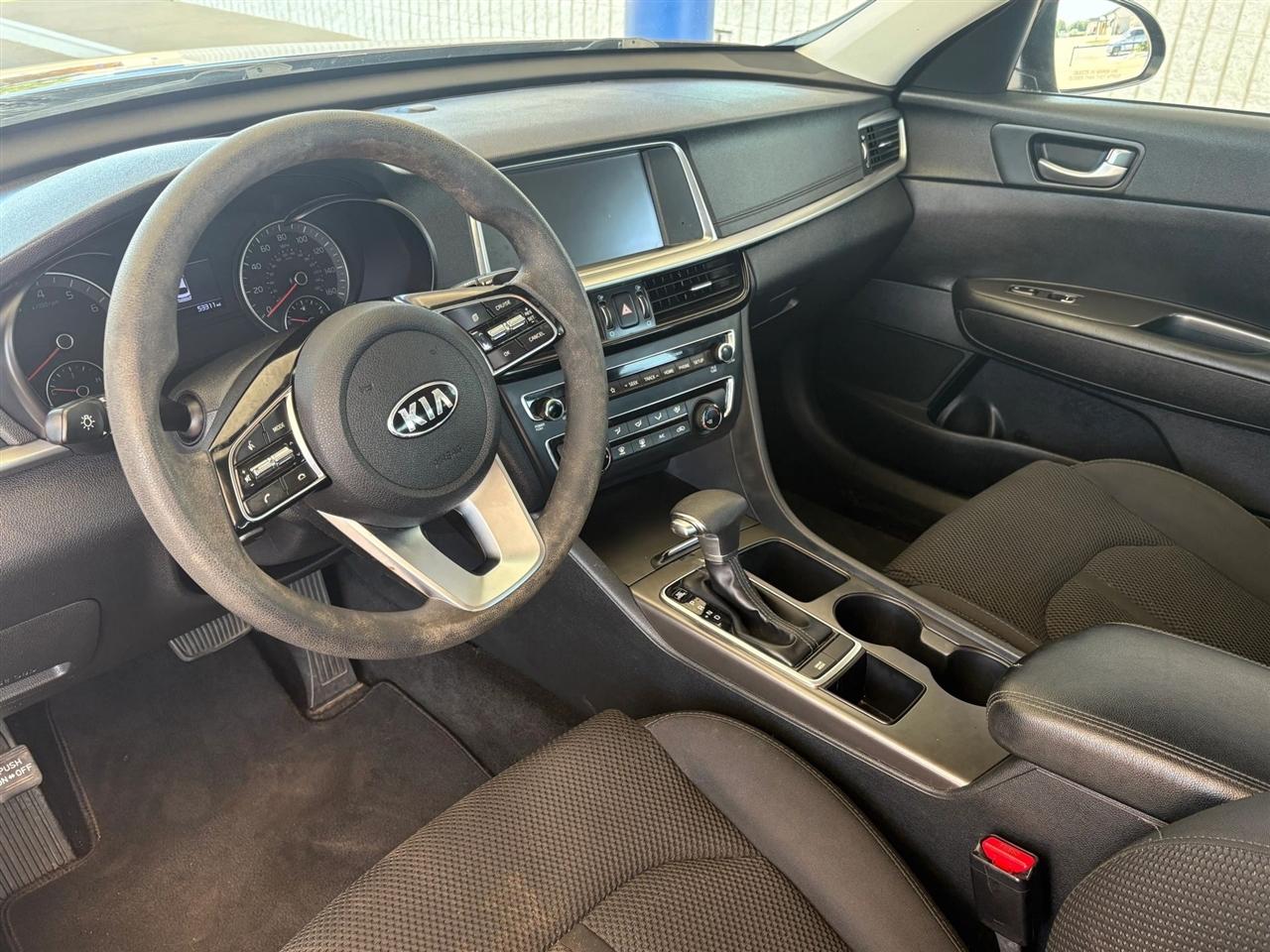 Kia Optima  2019