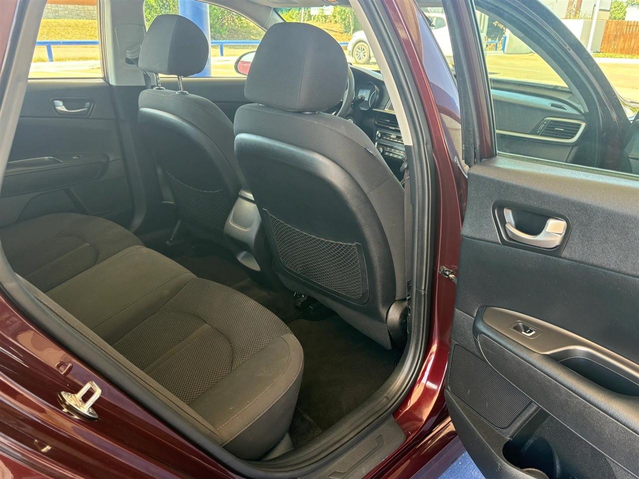Kia Optima  2019