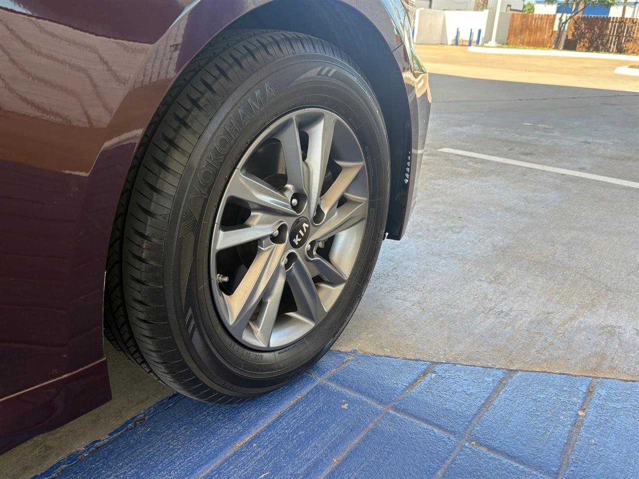 Kia Optima  2019