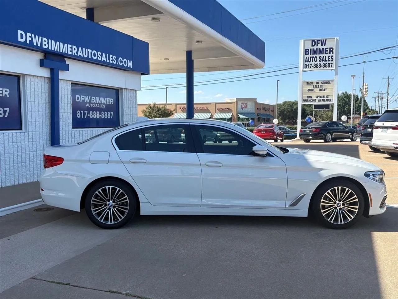 BMW 5-Series  2019