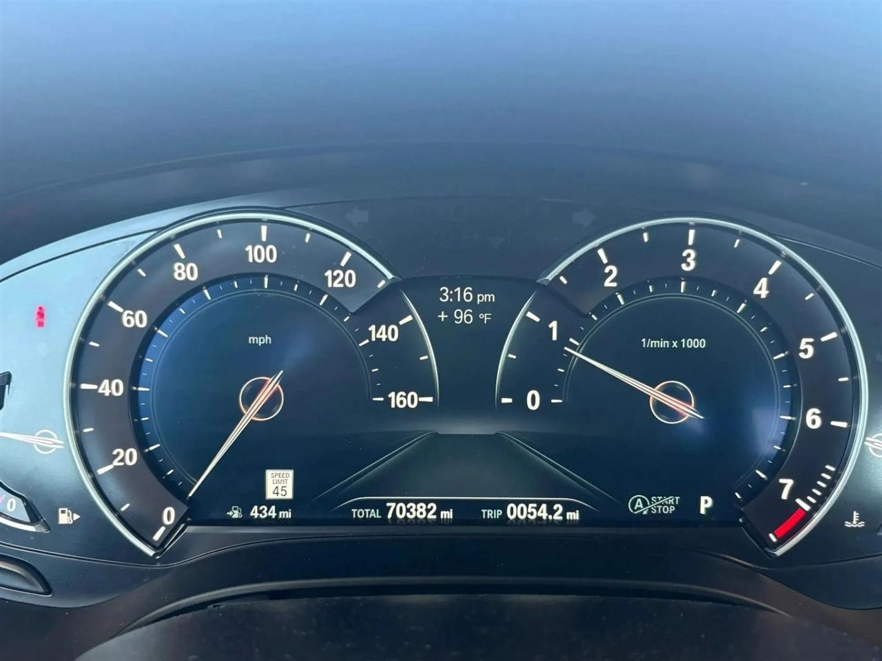 BMW 5-Series  2019