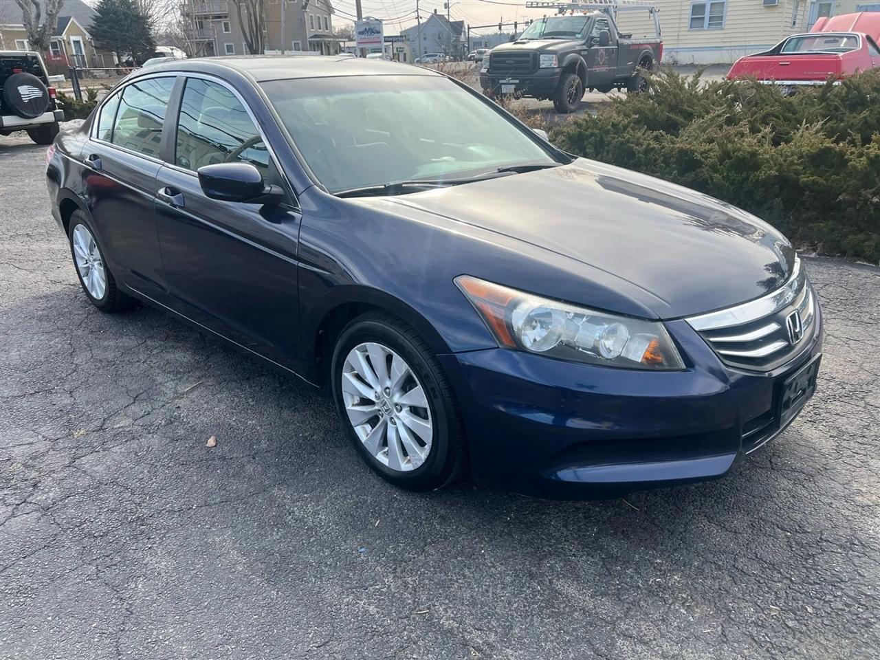 Honda Accord LX sedan AT 2011