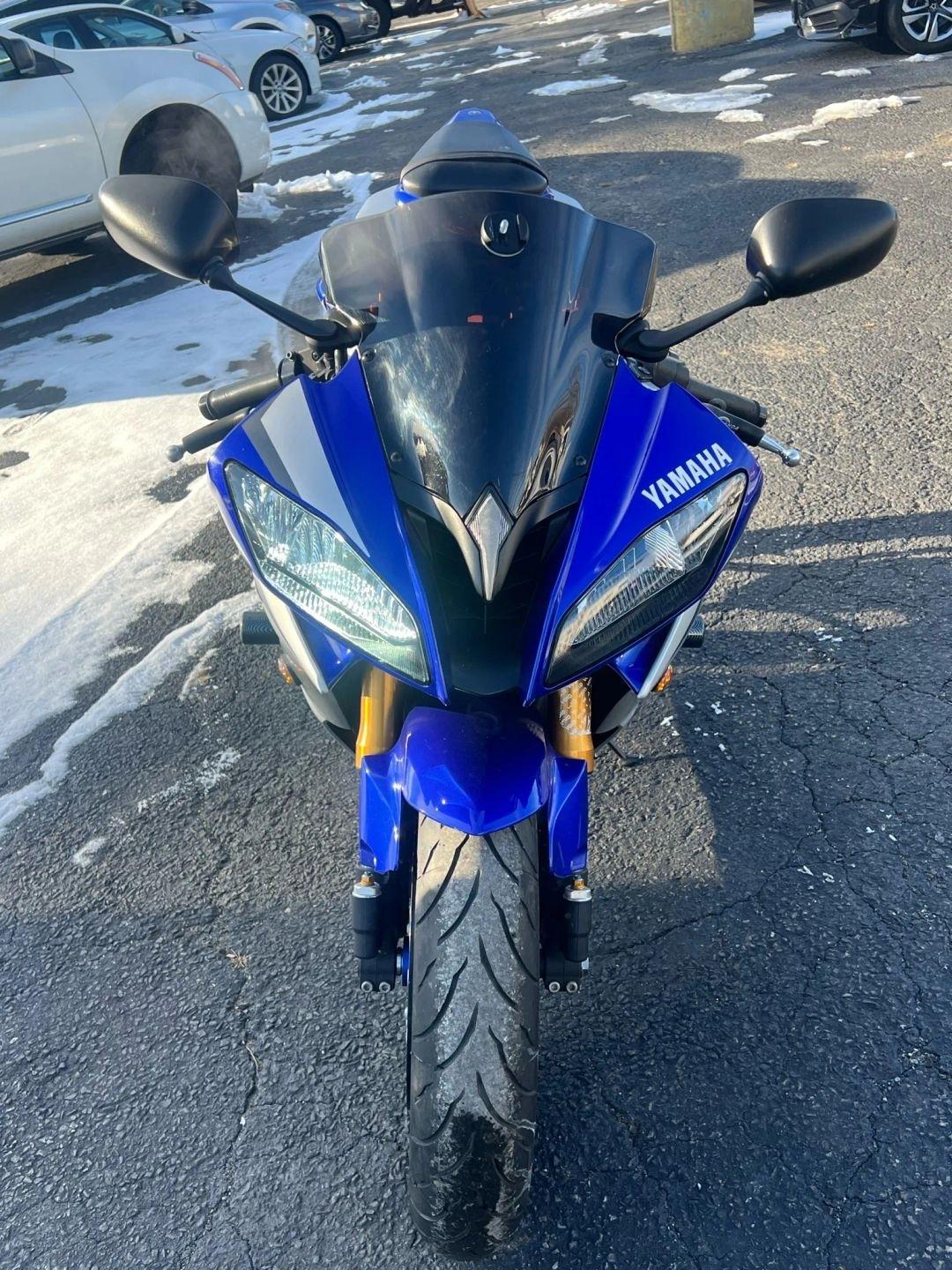 Yamaha YZF-R6  2015
